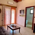 ホテル Ariadni 3*