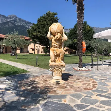 Ariadni Hotel 3*
